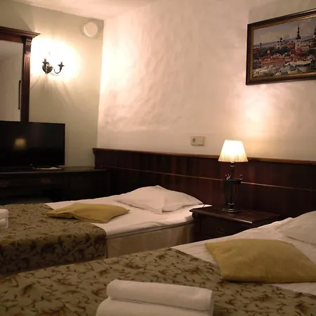 Taanilinna Hotell-2