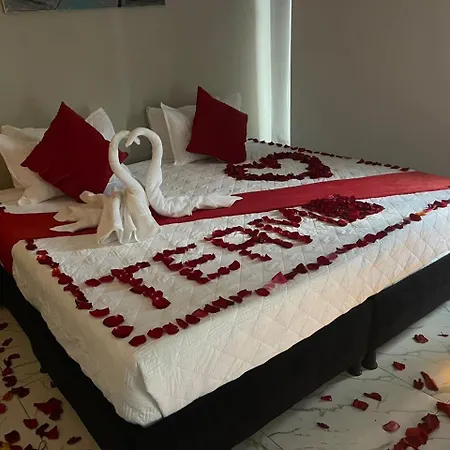 Hotel Luxem-3