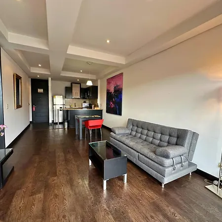 Hotel 104 Art Suites-2