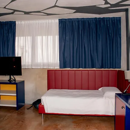 K Modern Hotel-3