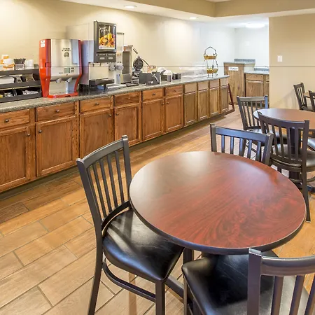 Rodeway Inn St. Joseph-2