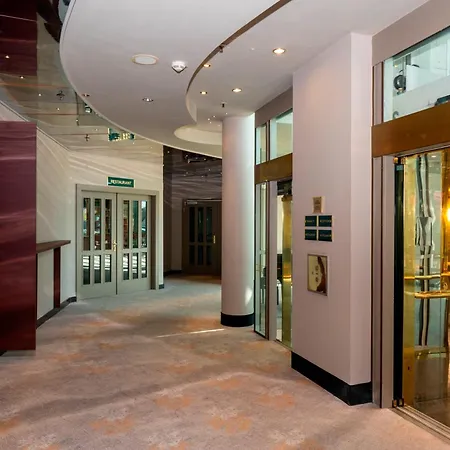 Hotel Amadeus Frankfurt-3