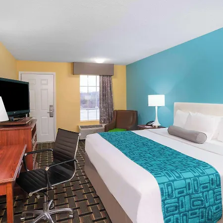 Howard Johnson By Wyndham Dalton-2