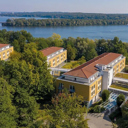 Seminaris Seehotel Potsdam-2