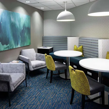 Hampton Inn & Suites Miami-Doral Dolphin Mall-3