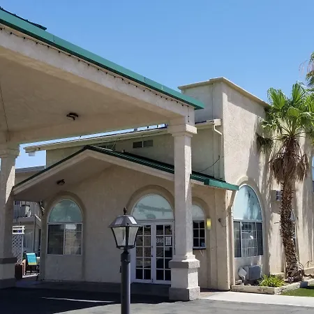 Super 8 By Wyndham Ridgecrest-3