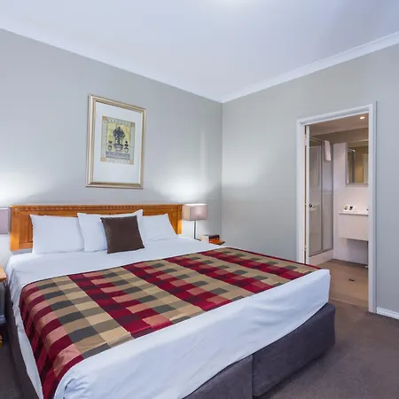 Mont Clare Boutique Apartments-2