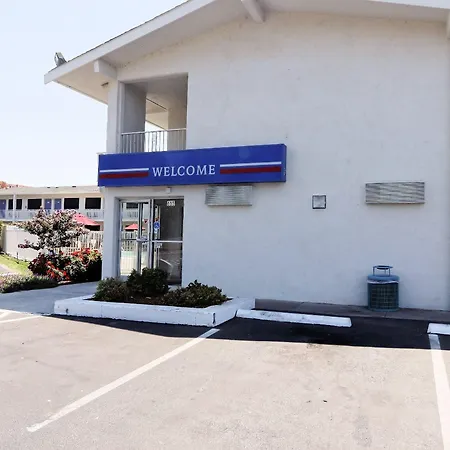 Motel 6-Chico, Ca-3