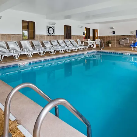 Best Western Penn-Ohio Inn & Suites-2