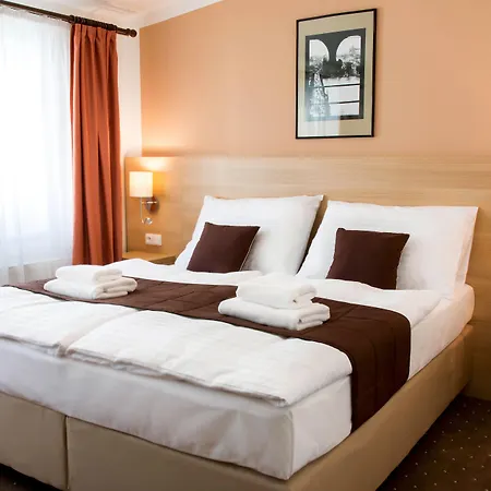 Hotel Karlin-2