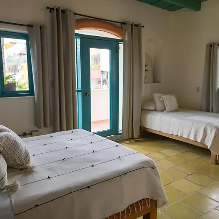 Sayulita Central Hotel-3