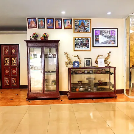 Silver Resortel-2