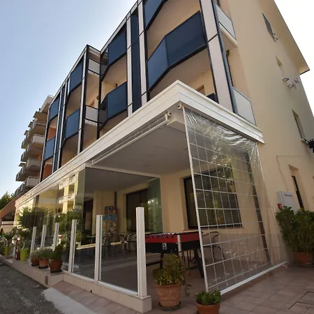 Hotel Urbinati-3