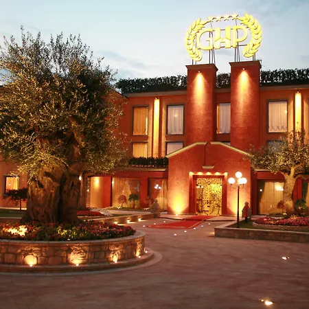 Grand Hotel Del Parco - Bergamo Airport-3