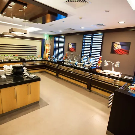 Citymax Hotel Al Barsha At The Mall-3