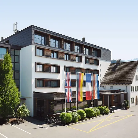 Hotel Weisses Kreuz-3
