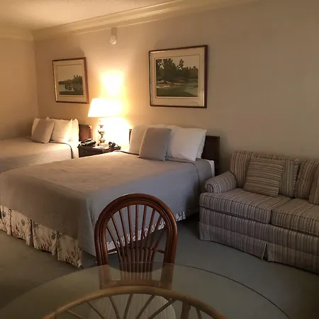 The Inn At Houndslake-3