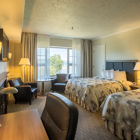 Hotel Le Manoir Baie-Comeau-3