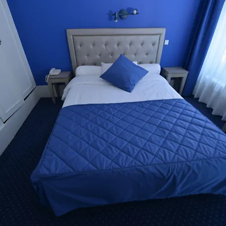 Royal Hotel Versailles-2