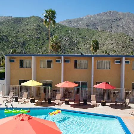 Delos Reyes Palm Springs-2