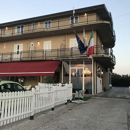 Hotel Ascot-2