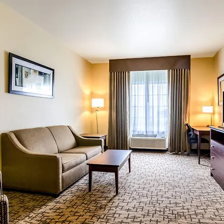 Cobblestone Hotel & Suites - Mccook-2