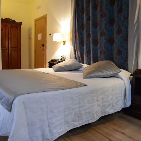 Hotel Cardenal Ram-2