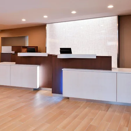 Fairfield Inn & Suites By Marriott Martinsburg-2