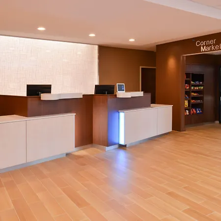 Fairfield Inn & Suites By Marriott Martinsburg-3