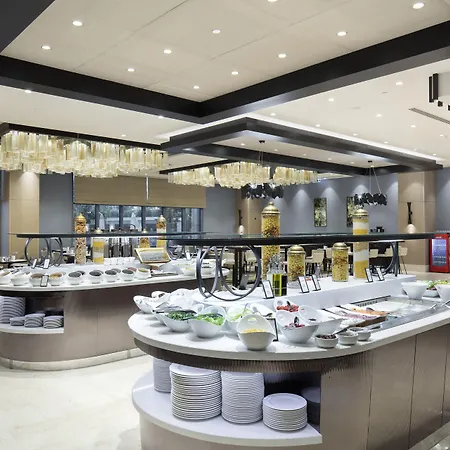 Hilton Istanbul Bakirkoy-3