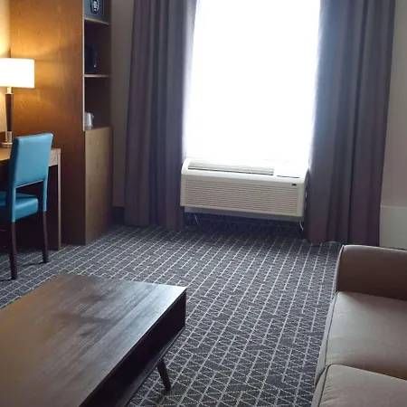 Park Inn By Radisson Brampton, On-2