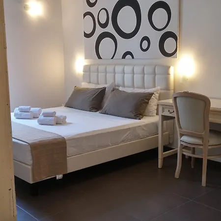 Up Room & Suite-2