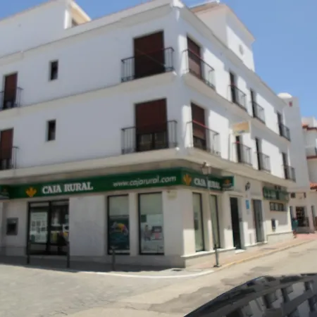 Hostel Conil - Habitaciones con baño privado en el centro de Conil-2