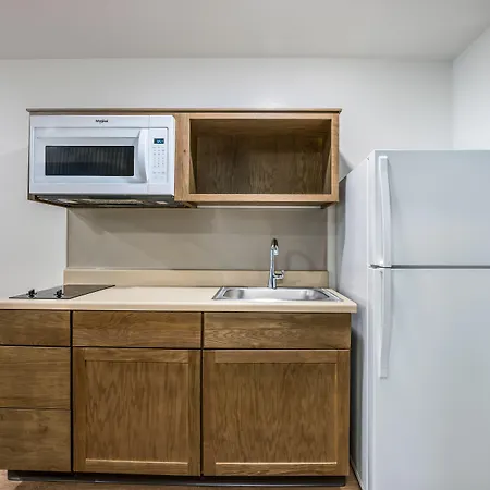 Woodspring Suites Carol Stream - Chicago-3