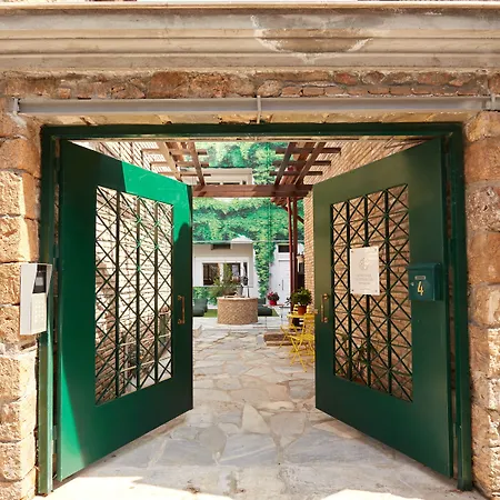 Athenian Residences-3