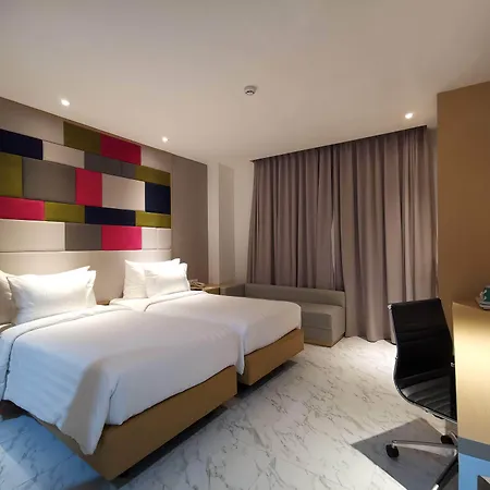 Palm Park Hotel Surabaya-2