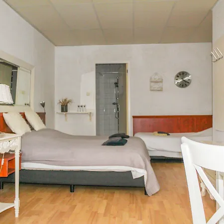 Blankebil Rooms-2