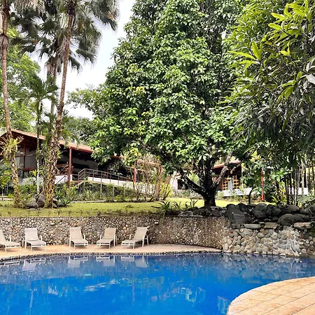 Blue Banyan Inn-3