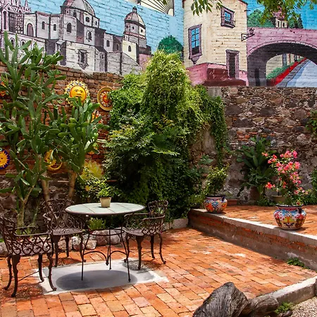 Hotel del Sol-2