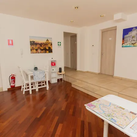 Aurelio Deluxe Rooms-3