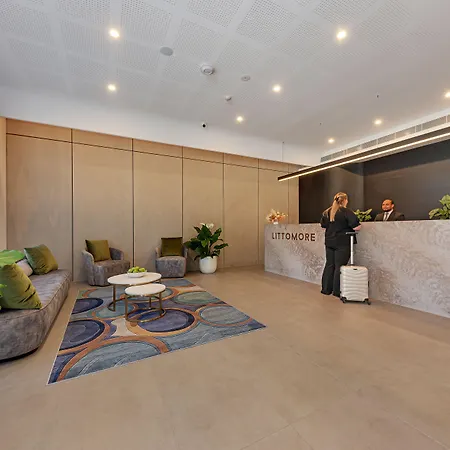 Littomore Suites Kingswood-3