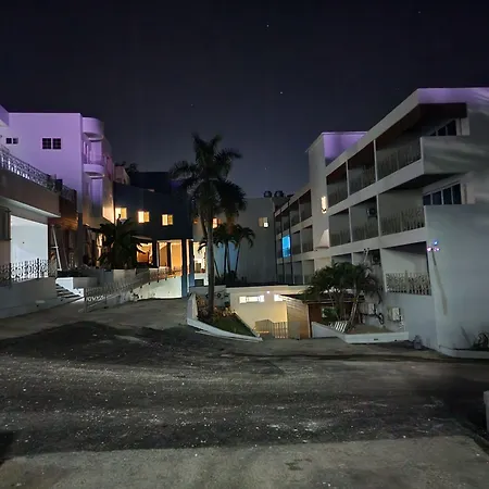Hotel 39 Jamaica-3