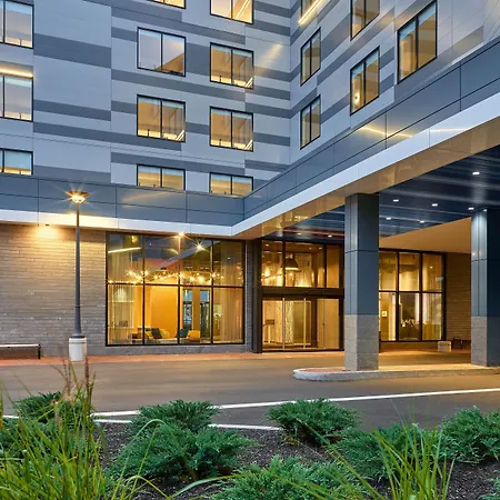 Aloft By Marriott Portland Downtown Waterfront Me-3