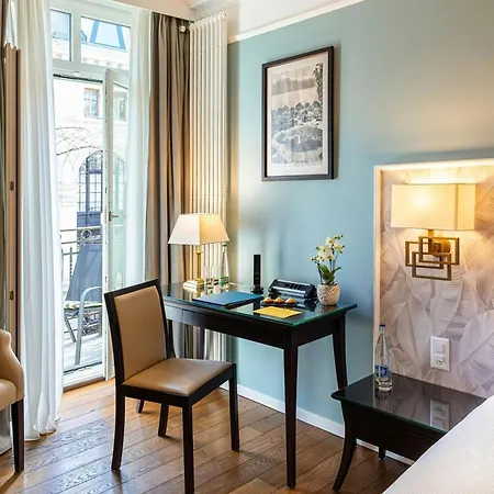 Grand Hotel Suisse Majestic, Autograph Collection-2