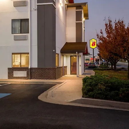 Super 8 By Wyndham College Park Wash Dc Area-2