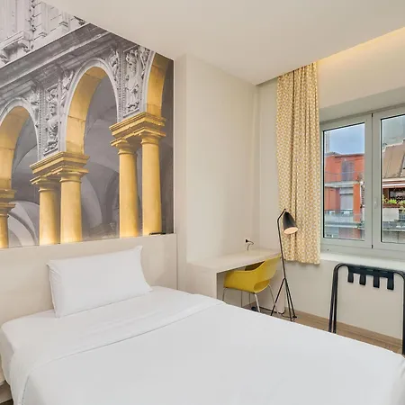 B&B Hotel Milano Central Station-3