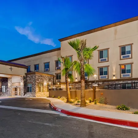 Best Western Plus New Barstow Inn & Suites-2