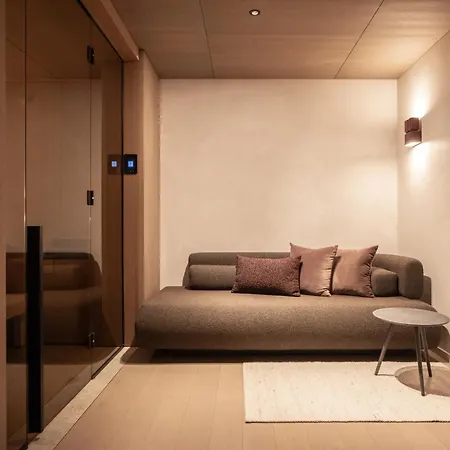 Domenigs Luxury Apartments-2