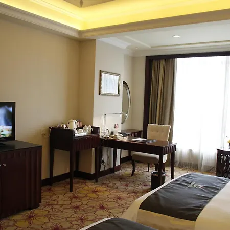 The Royal Marina Plaza Hotel Guangzhou-2
