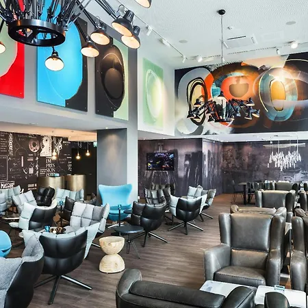 Motel One Basel-2